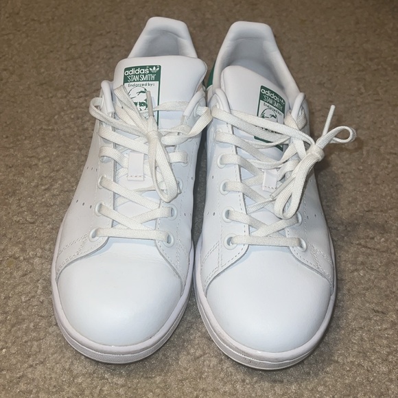 EUC Stan smith adidas sneakers - Picture 2 of 5